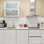 The Collection - Arc De Triomf Luxury Modern 2-bedroom 2-bathroom Apartment *