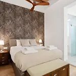 The Collection - Arc De Triomf Luxury Modern 2-bedroom 2-bathroom * Barcelona