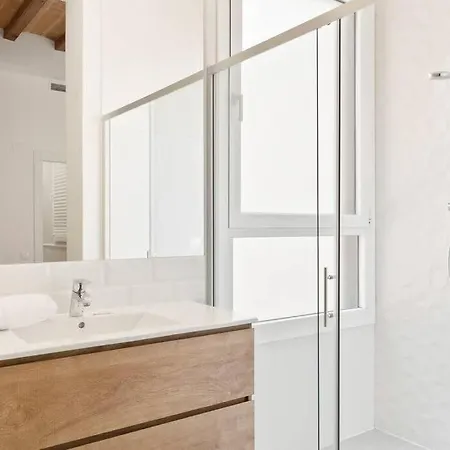 Apartmán The Collection - Arc De Triomf Modern And Bright 2bd 2bth